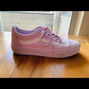 Vans Classic Ward Sneakers in Lilac Size 7